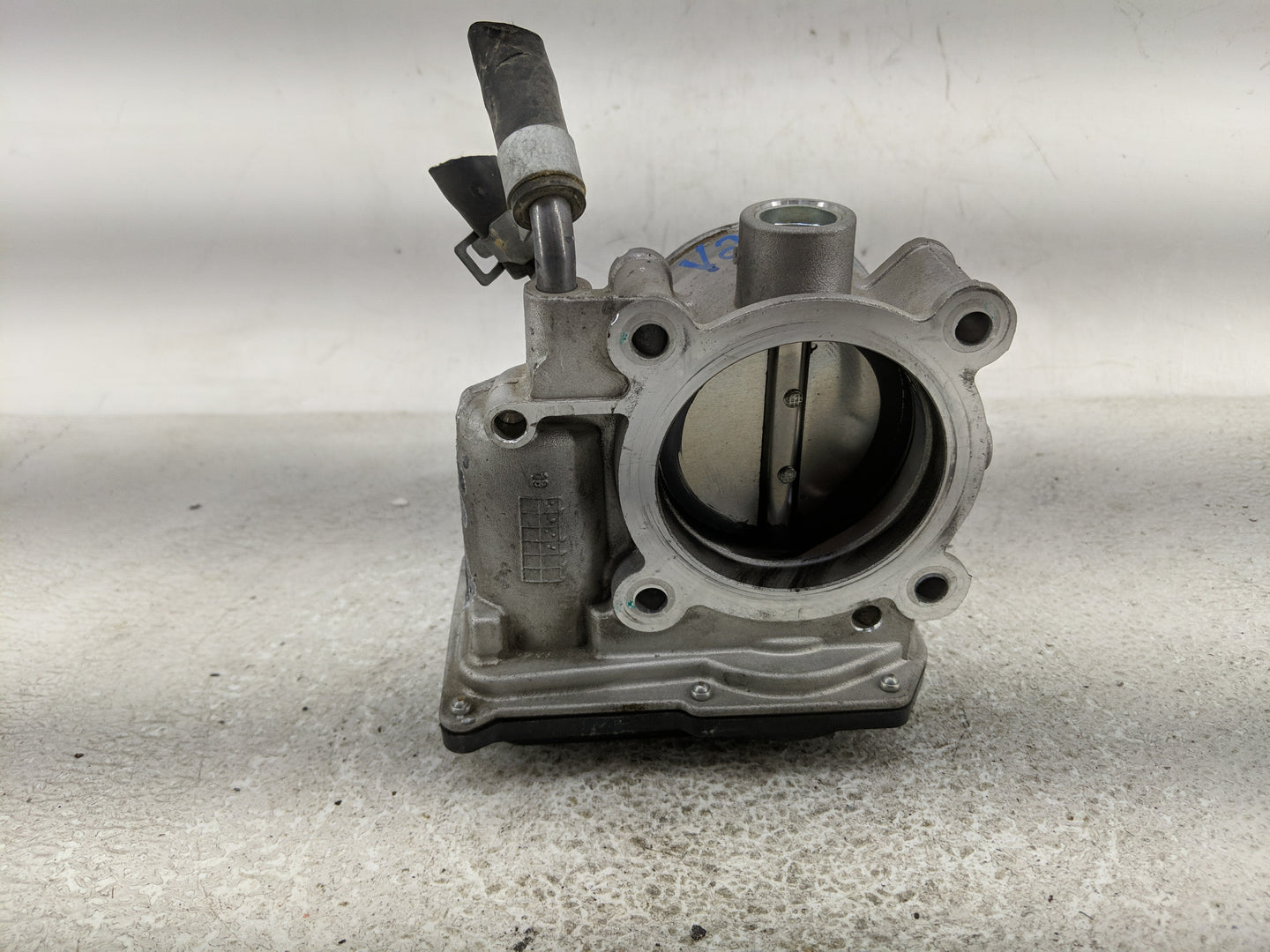 2011-2020 Hyundai Elantra Throttle Body P/N:35100-2E000 Fits Fits 2011 2012 2013 2014 2015 2016 2017 2018 2019 2020 2021 OEM