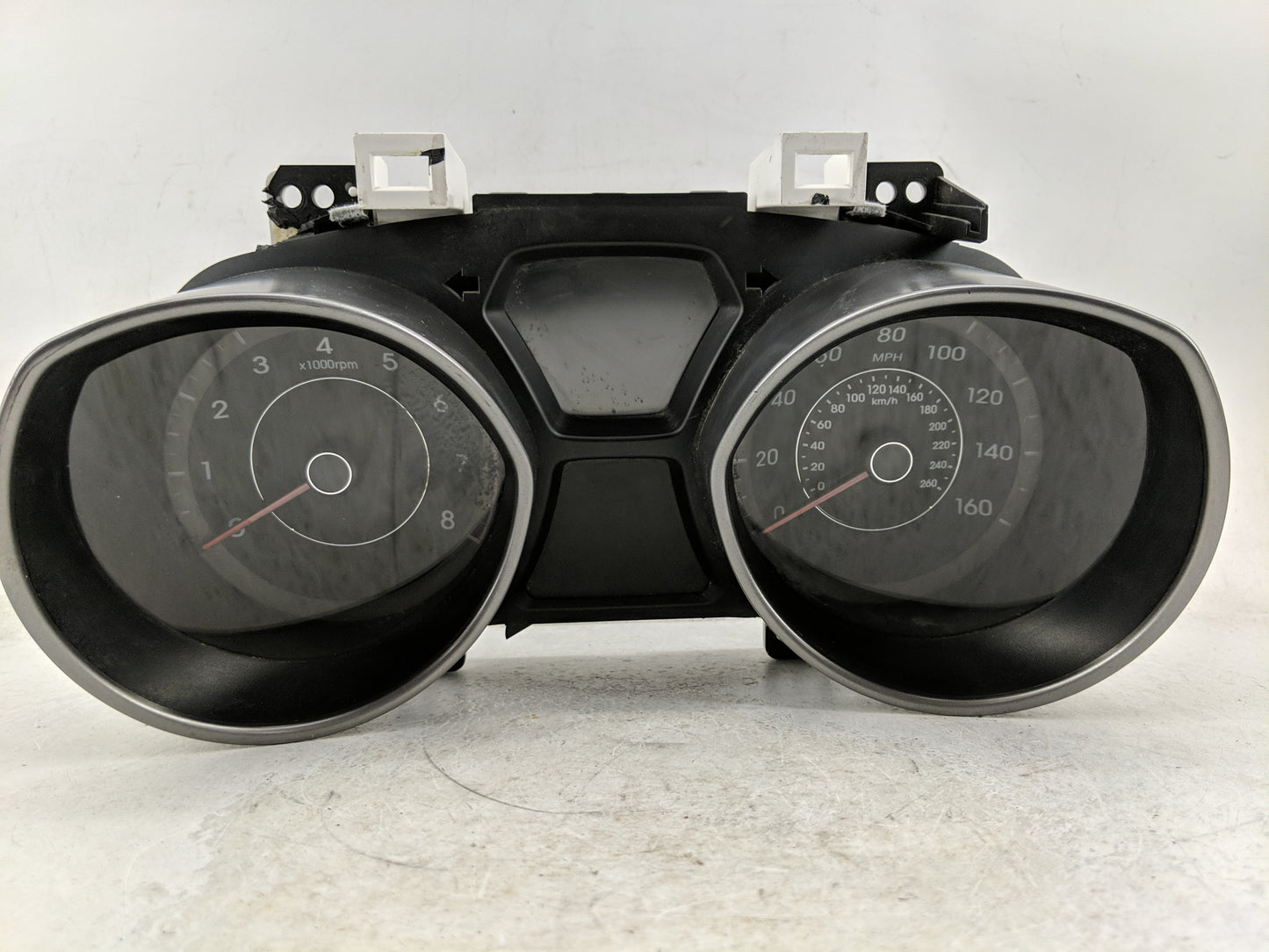 2012 Hyundai Elantra Instrument Cluster Speedometer Gauges P/N:94001-3Y120 Fits OEM Used Auto Parts - Oemusedautoparts1.com