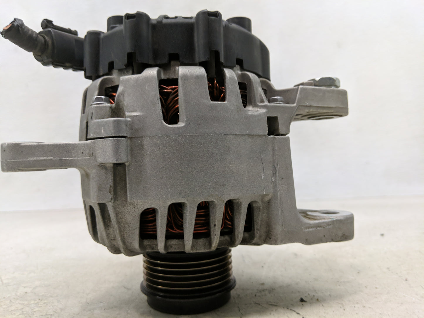 2011-2018 Hyundai Elantra Alternator Replacement Generator Charging Assembly Engine OEM P/N:37300-2E200 2610428 Fits OEM Use
