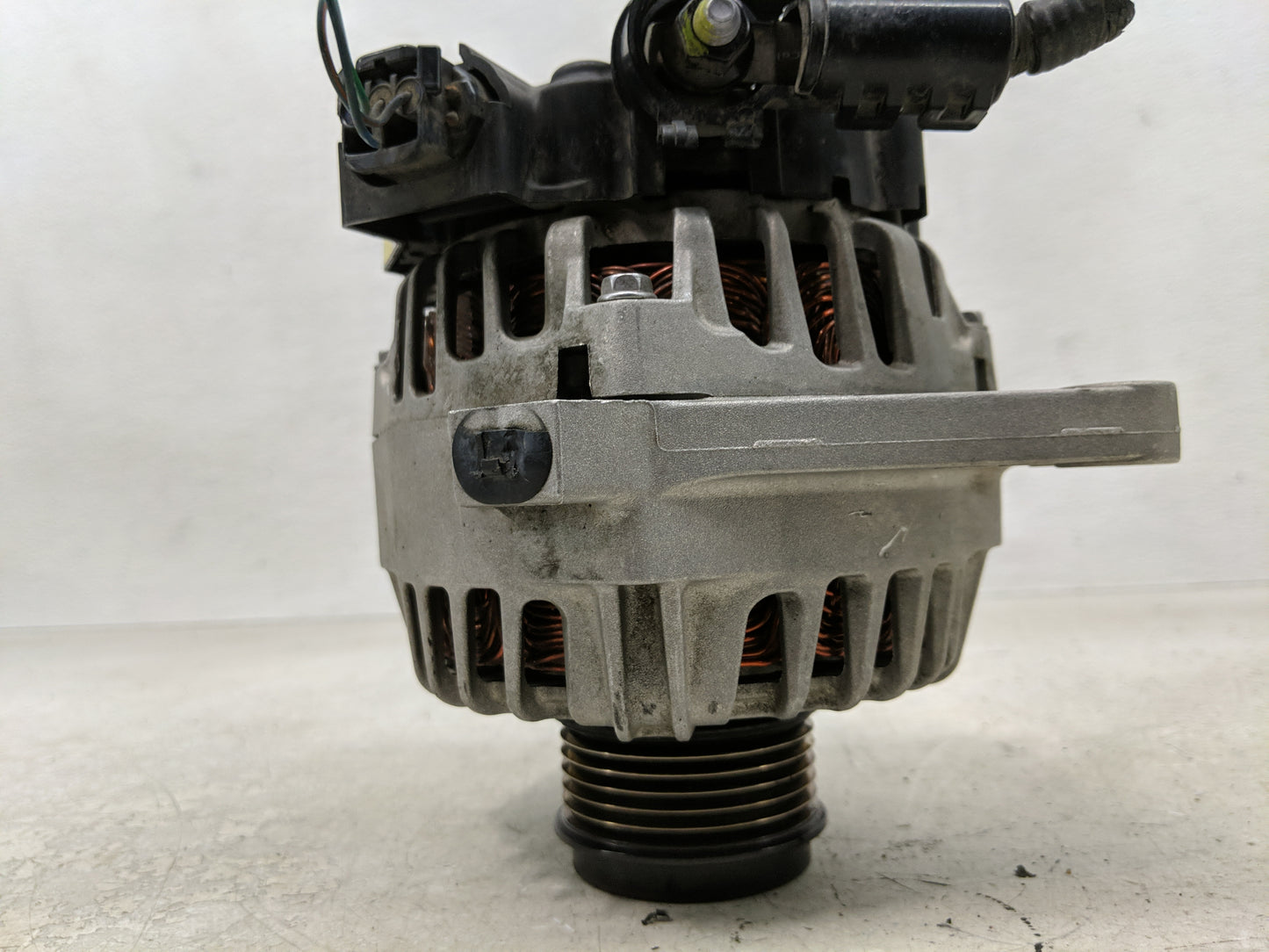 2011-2018 Hyundai Elantra Alternator Replacement Generator Charging Assembly Engine OEM P/N:37300-2E200 2610428 Fits OEM Use