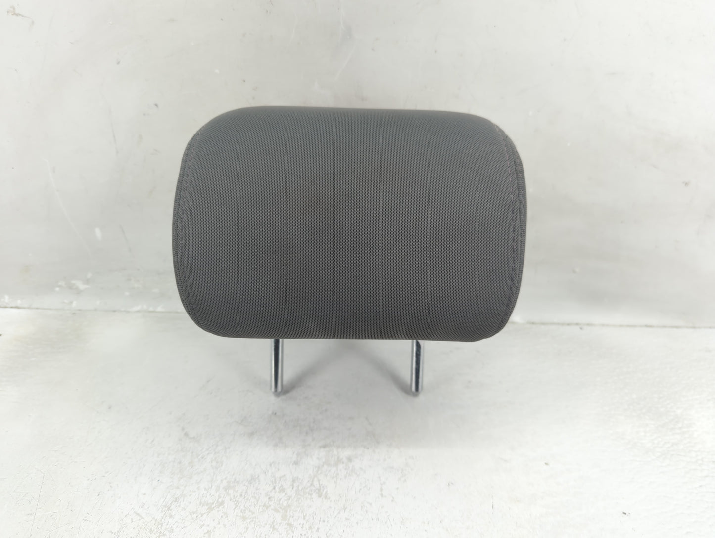 2011-2016 Hyundai Elantra Headrest Head Rest Rear Center Seat Fits Fits 2011 2012 2013 2014 2015 2016 OEM Used Auto Parts - 