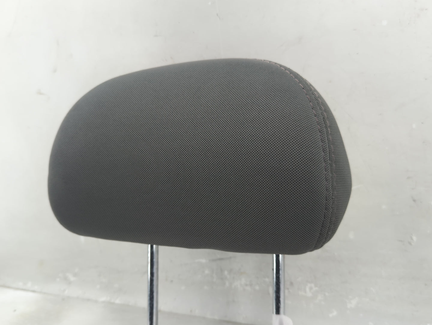 2011-2016 Hyundai Elantra Headrest Head Rest Rear Center Seat Fits Fits 2011 2012 2013 2014 2015 2016 OEM Used Auto Parts - 