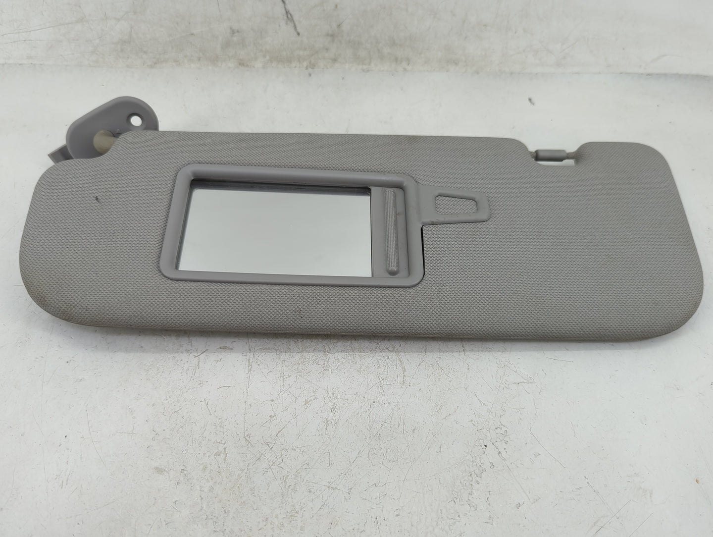 2011-2013 Hyundai Elantra Sun Visor Shade Replacement Driver Left Mirror Fits Fits 2011 2012 2013 OEM Used Auto Parts - Oemu