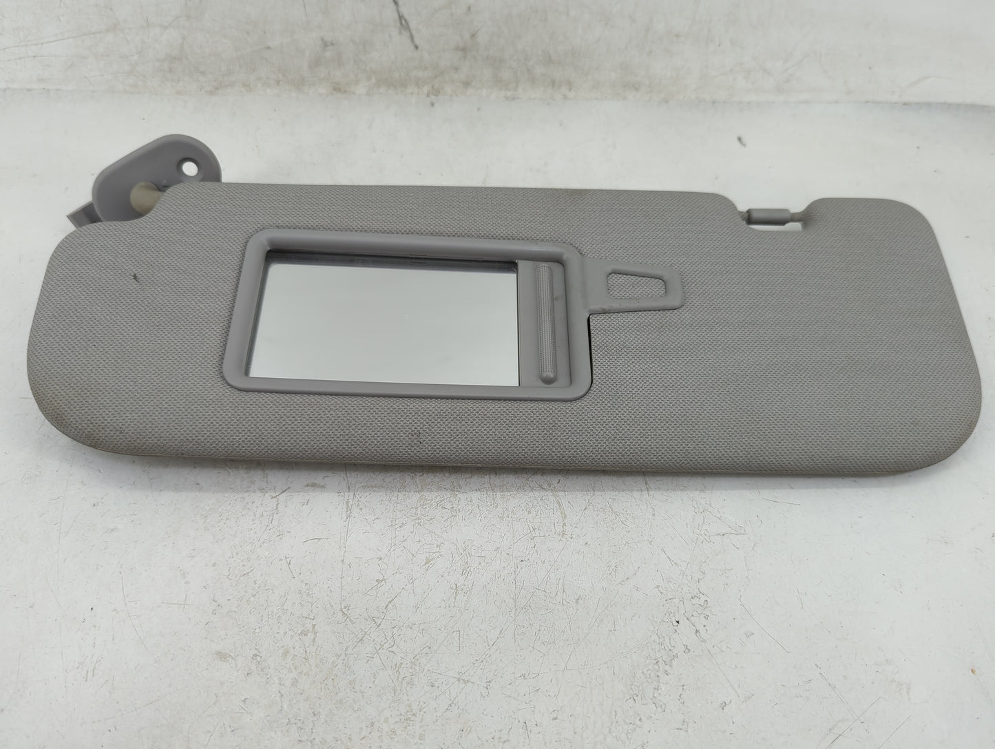 2011-2013 Hyundai Elantra Sun Visor Shade Replacement Driver Left Mirror Fits Fits 2011 2012 2013 OEM Used Auto Parts - Oemu