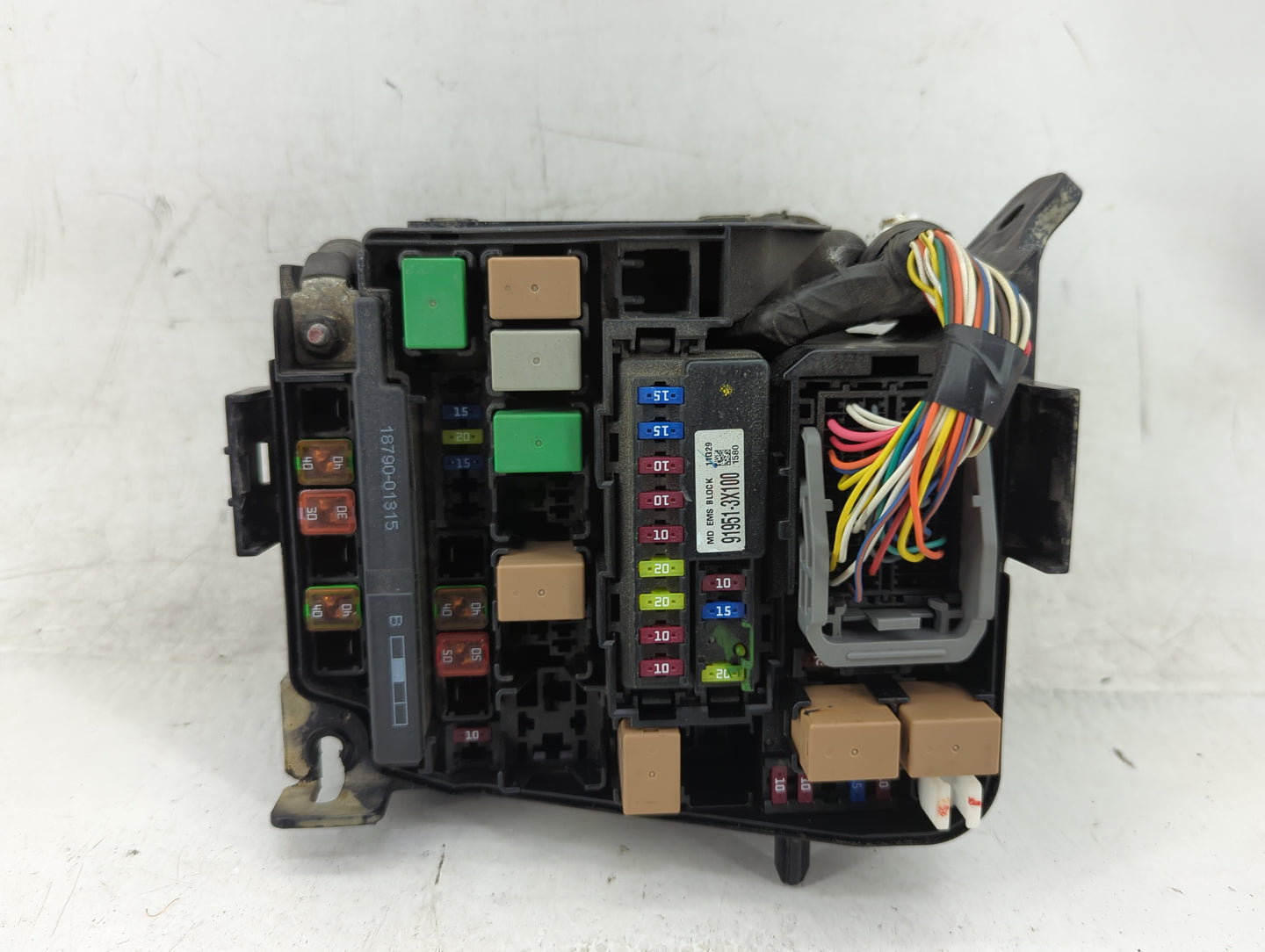 2011-2013 Hyundai Elantra Fusebox Fuse Box Panel Relay Module P/N:91950-3X510 Fits Fits 2011 2012 2013 OEM Used Auto Parts -