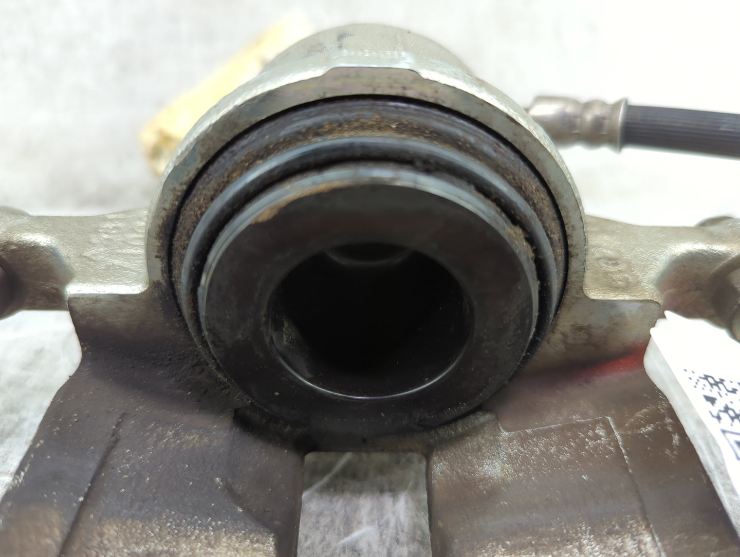2011-2016 Hyundai Elantra Front Passenger Right Brake Caliper 1467705 - Oemusedautoparts1.com
