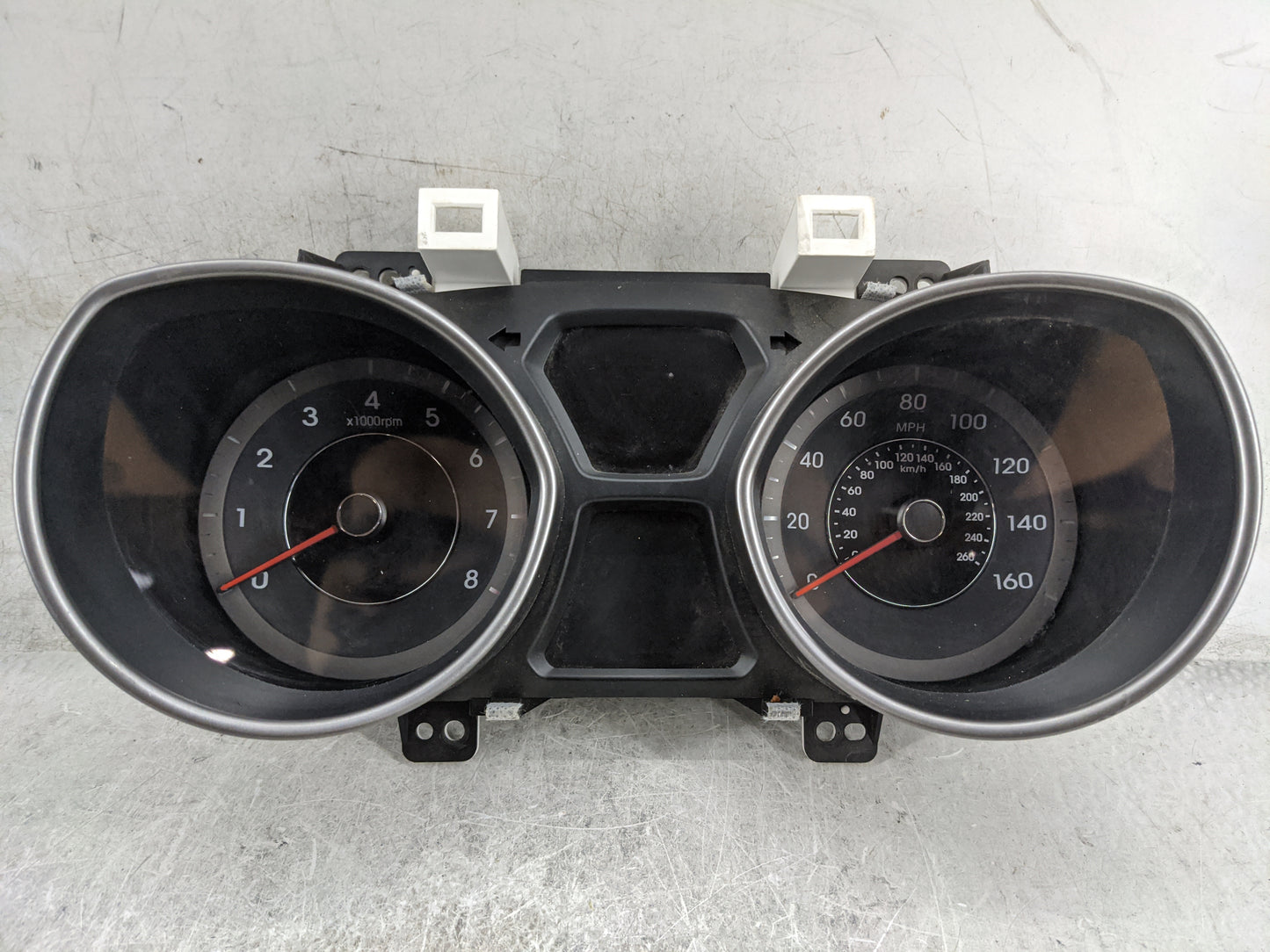 2012 Hyundai Elantra Instrument Cluster Speedometer Gauges P/N:94001-3Y120 Miles:92K Fits OEM Used Auto Parts - Oemusedautop