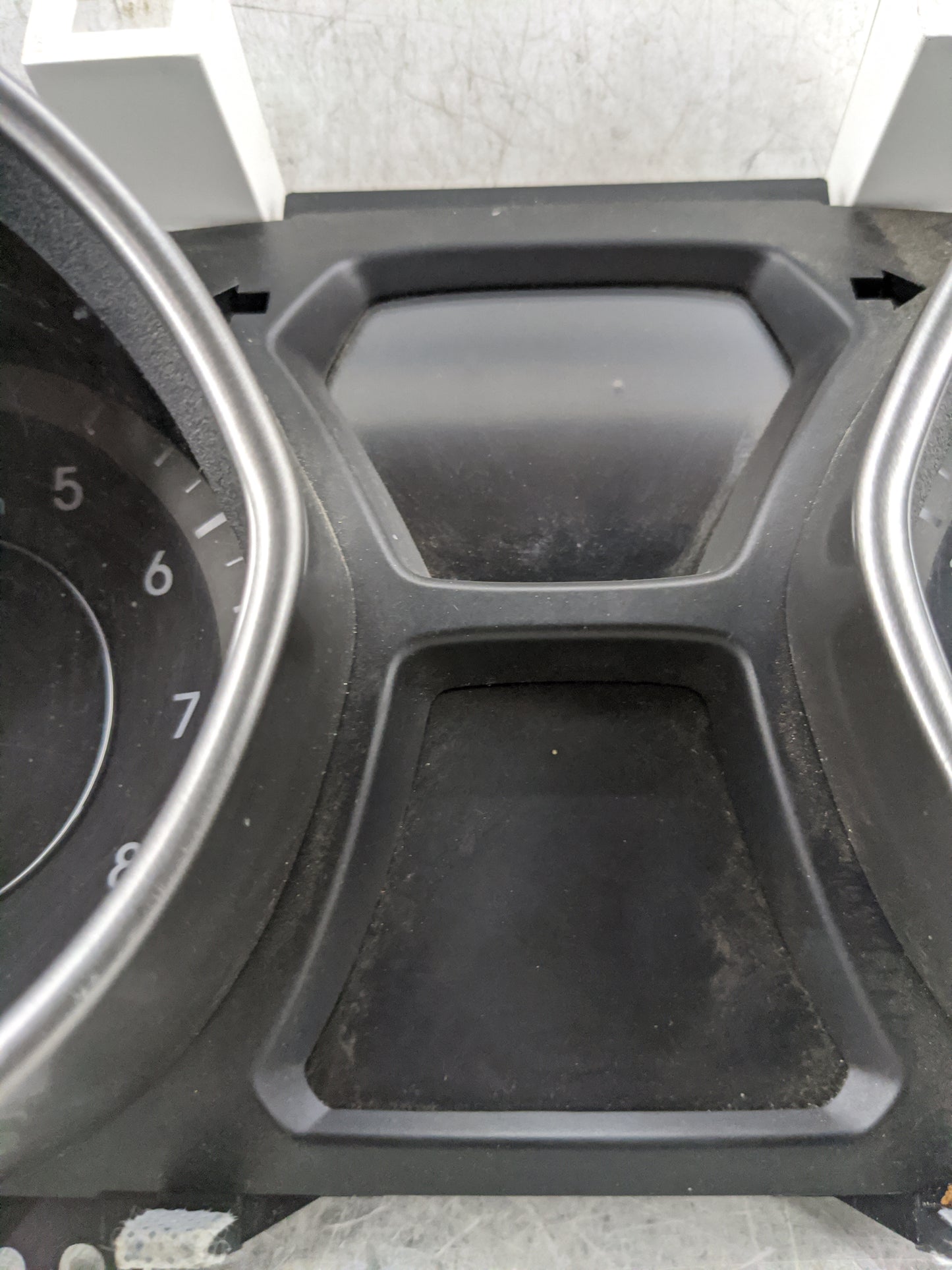 2012 Hyundai Elantra Instrument Cluster Speedometer Gauges P/N:94001-3Y120 Miles:92K Fits OEM Used Auto Parts - Oemusedautop