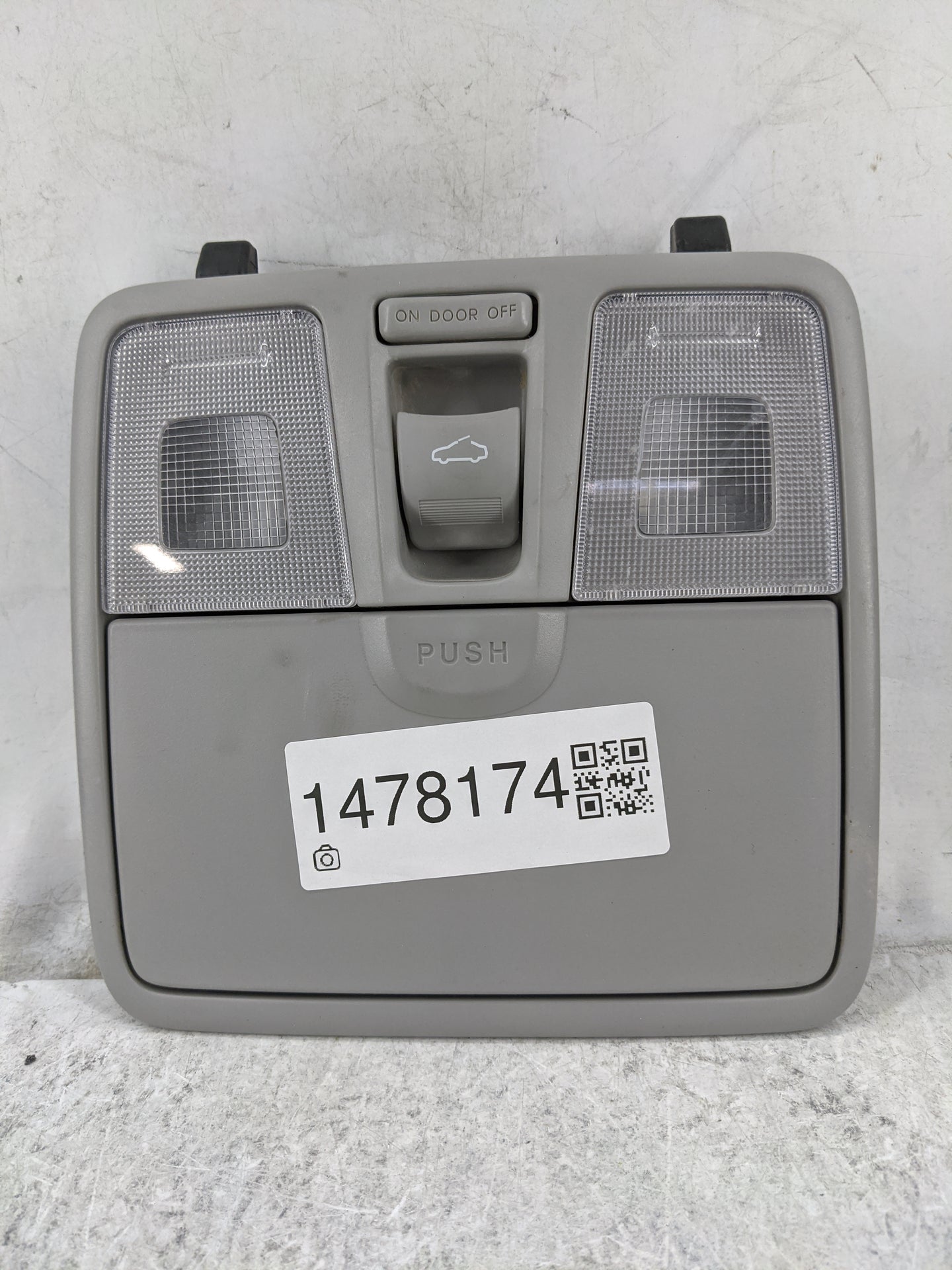 2011-2013 Hyundai Elantra Overhead Roof Console 1478174 - Oemusedautoparts1.com