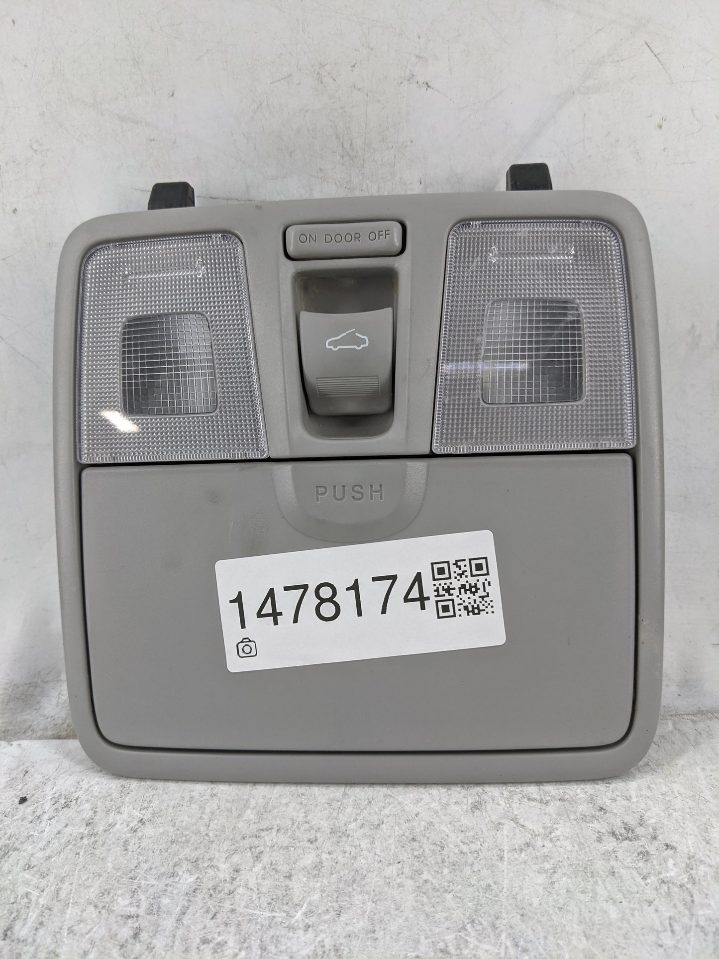 2011-2013 Hyundai Elantra Overhead Roof Console 1478174 - Oemusedautoparts1.com