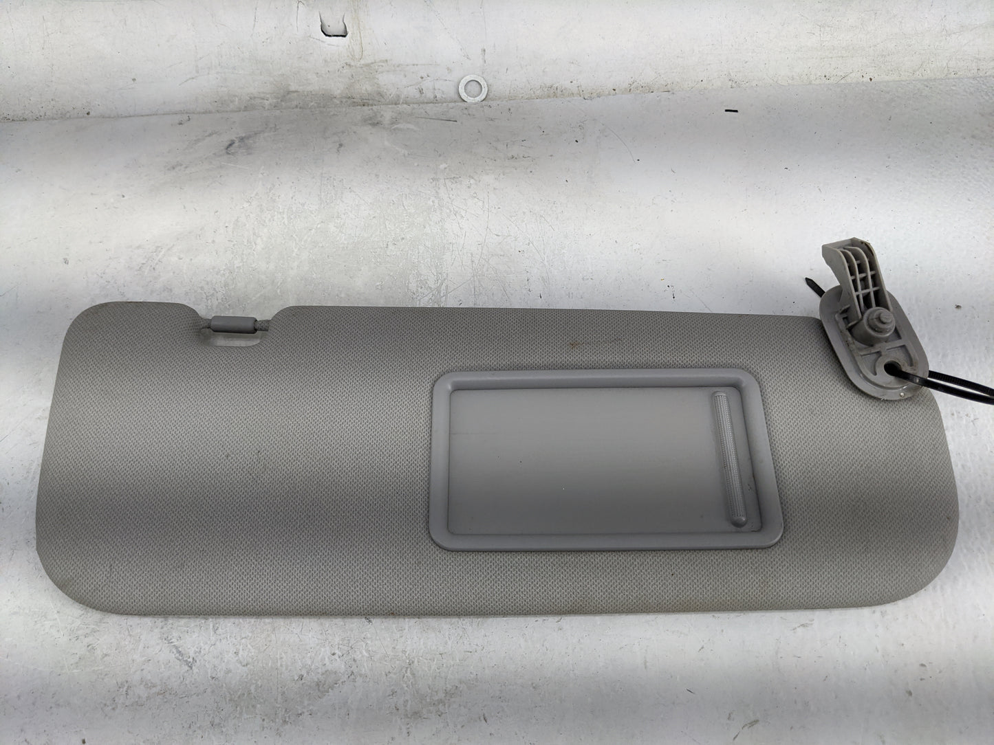 2011-2013 Hyundai Elantra Sun Visor Shade Replacement Passenger Right Mirror Fits Fits 2011 2012 2013 OEM Used Auto Parts - 