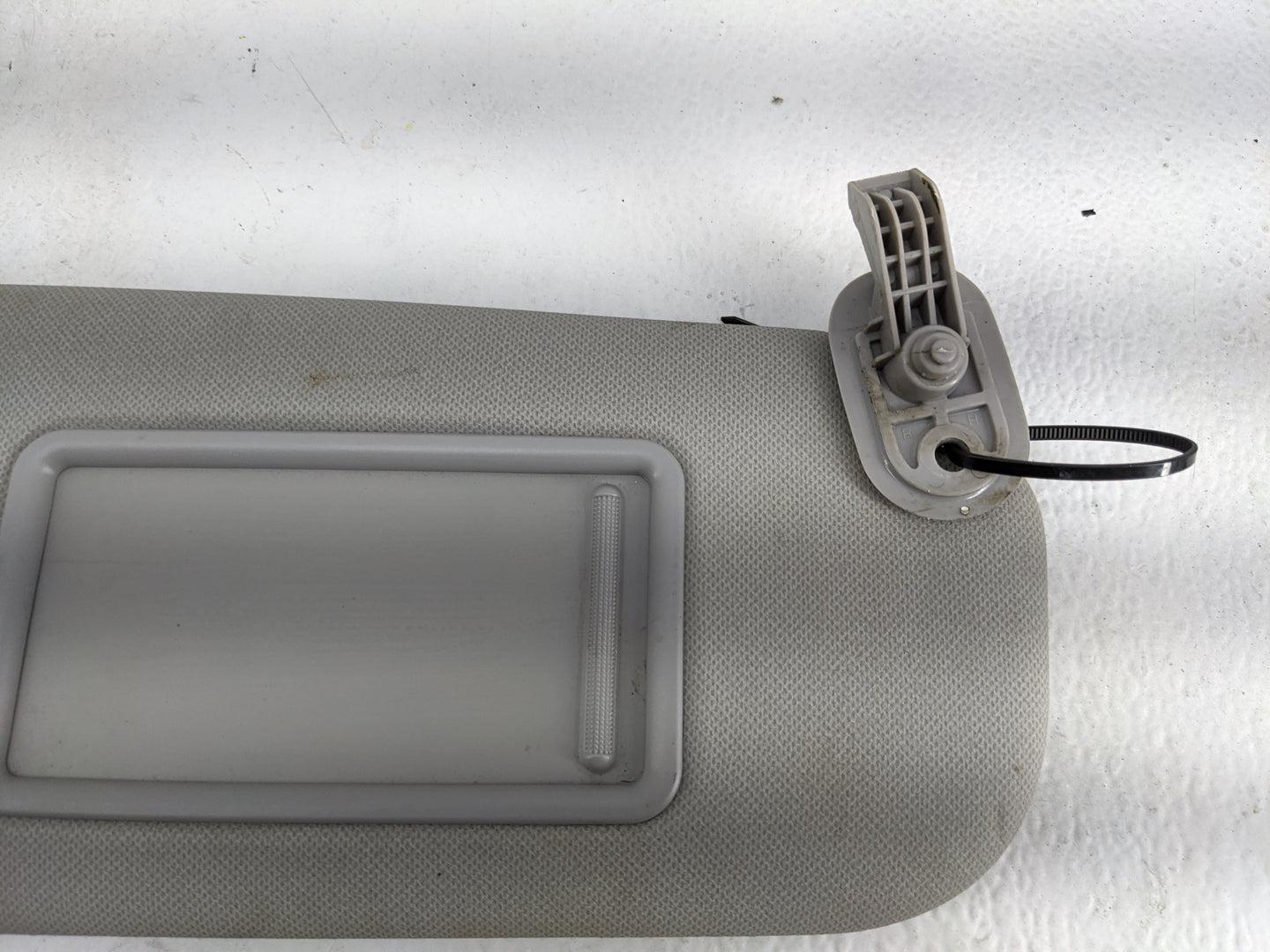 2011-2013 Hyundai Elantra Sun Visor Shade Replacement Passenger Right Mirror Fits Fits 2011 2012 2013 OEM Used Auto Parts - 
