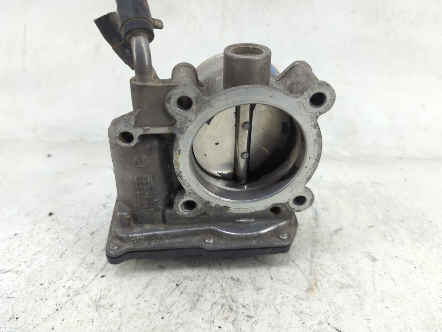 2011-2020 Hyundai Elantra Throttle Body P/N:35100-2E000 Fits Fits 2011 2012 2013 2014 2015 2016 2017 2018 2019 2020 2021 OEM