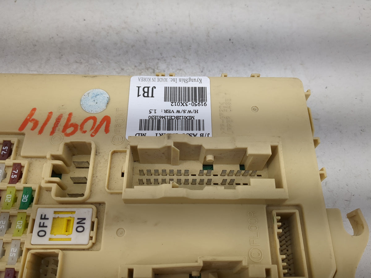 2011-2013 Hyundai Elantra Fusebox Fuse Box Panel Relay Module P/N:91950-3X012 MD012BCE13461E50 Fits Fits 2011 2012 2013 OEM 
