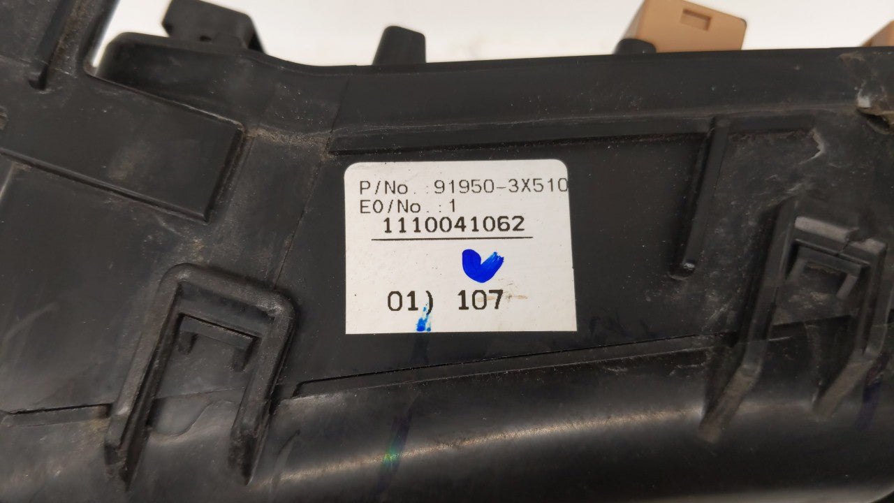 2012 Hyundai Elantra Fusebox Fuse Box Panel Relay Module P/N:91950-3X510 91951-3X100 Fits OEM Used Auto Parts - Oemusedautop