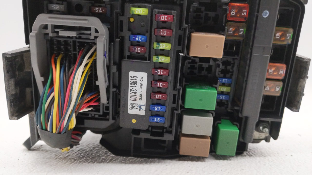 2012 Hyundai Elantra Fusebox Fuse Box Panel Relay Module P/N:91950-3X510 91951-3X100 Fits OEM Used Auto Parts - Oemusedautop