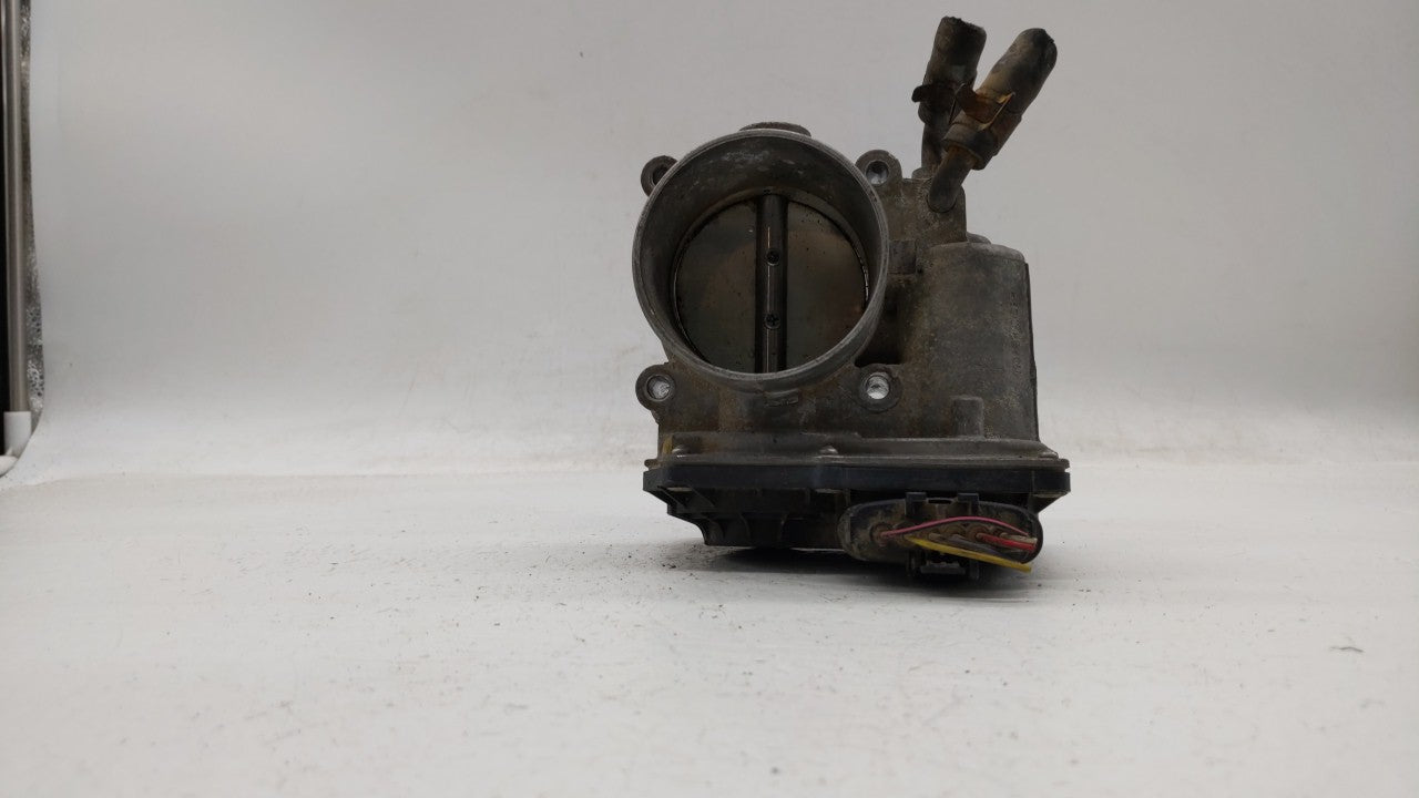 2011-2018 Hyundai Elantra Throttle Body P/N:35100-2E000 Fits Fits 2011 2012 2013 2014 2015 2016 2017 2018 2019 OEM Used Auto