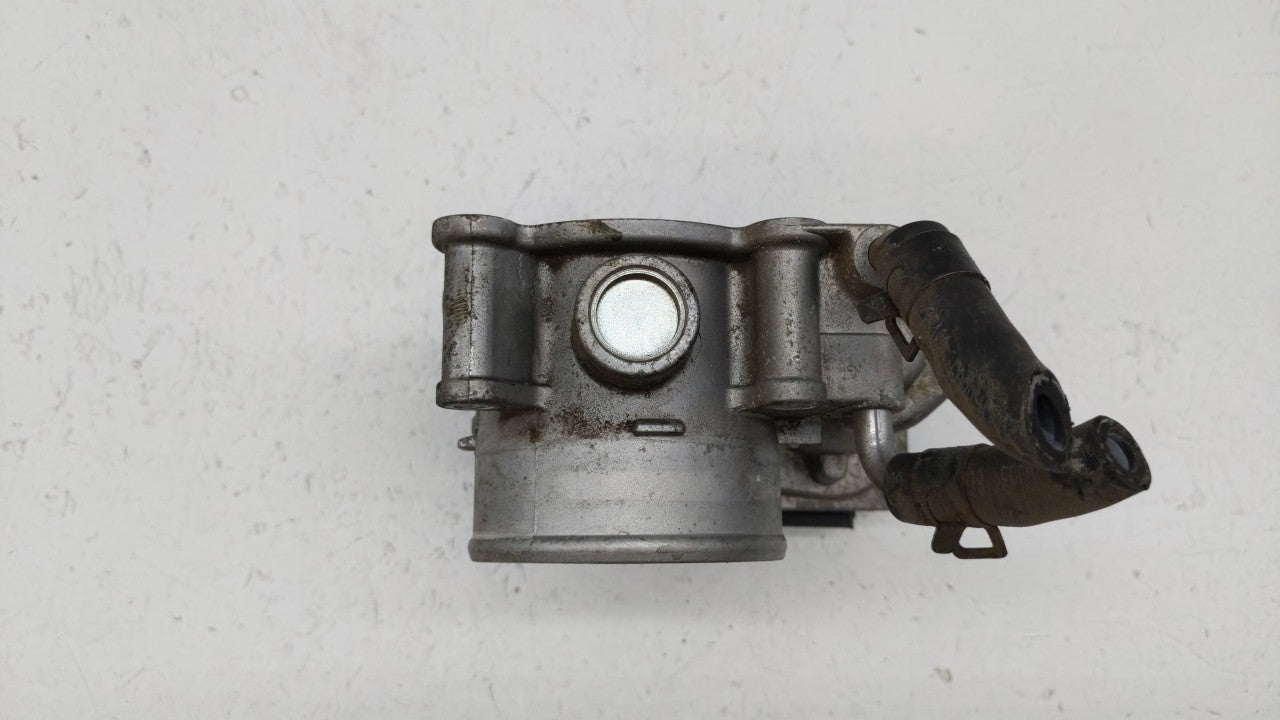 2011-2018 Hyundai Elantra Throttle Body P/N:35100-2E000 Fits Fits 2011 2012 2013 2014 2015 2016 2017 2018 2019 OEM Used Auto