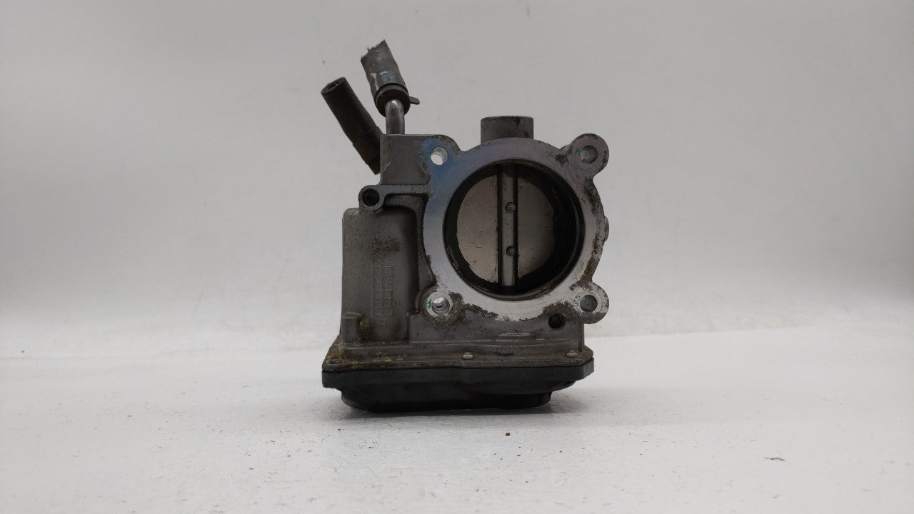 2011-2018 Hyundai Elantra Throttle Body P/N:35100-2E000 Fits Fits 2011 2012 2013 2014 2015 2016 2017 2018 2019 OEM Used Auto