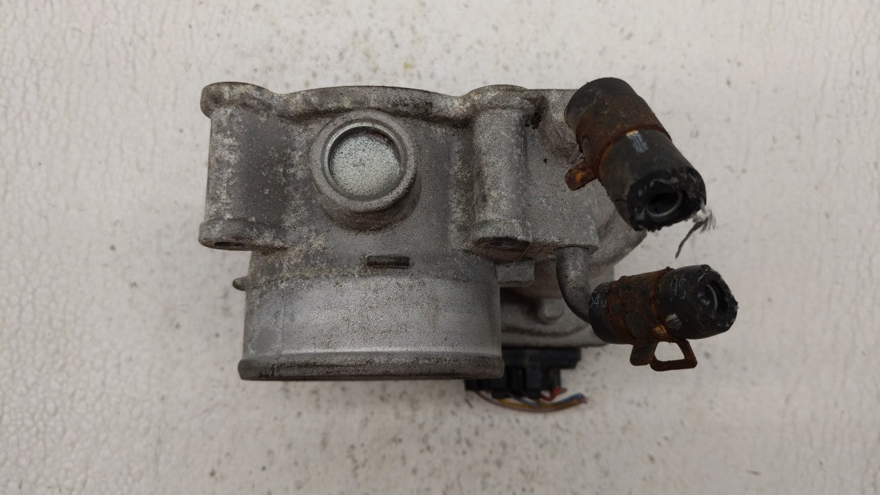 2011-2018 Hyundai Elantra Throttle Body P/N:35100-2E000 Fits Fits 2011 2012 2013 2014 2015 2016 2017 2018 2019 OEM Used Auto