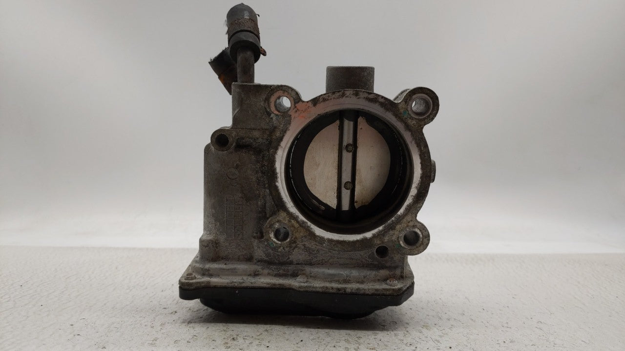 2011-2018 Hyundai Elantra Throttle Body P/N:35100-2E000 Fits Fits 2011 2012 2013 2014 2015 2016 2017 2018 2019 OEM Used Auto