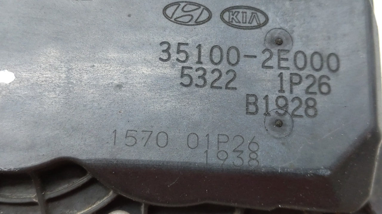 2011-2018 Hyundai Elantra Throttle Body P/N:35100-2E000 Fits Fits 2011 2012 2013 2014 2015 2016 2017 2018 2019 OEM Used Auto