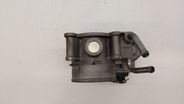 2011-2018 Hyundai Elantra Throttle Body P/N:35100-2E000 Fits Fits 2011 2012 2013 2014 2015 2016 2017 2018 2019 OEM Used Auto Parts