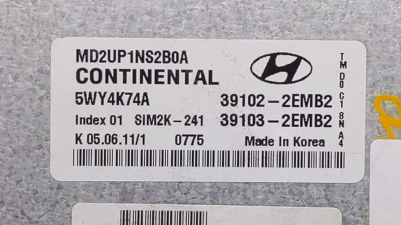 2011-2013 Hyundai Elantra PCM Engine Control Computer ECU ECM PCU OEM P/N:39103-2EMB2 39102-2EMB2 Fits Fits 2011 2012 2013 O