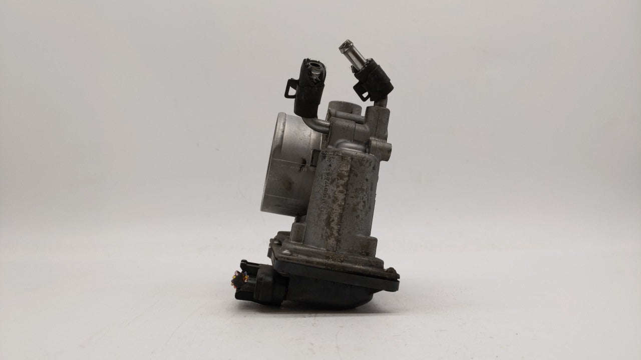 2011-2018 Hyundai Elantra Throttle Body P/N:35100-2E000 Fits Fits 2011 2012 2013 2014 2015 2016 2017 2018 2019 OEM Used Auto
