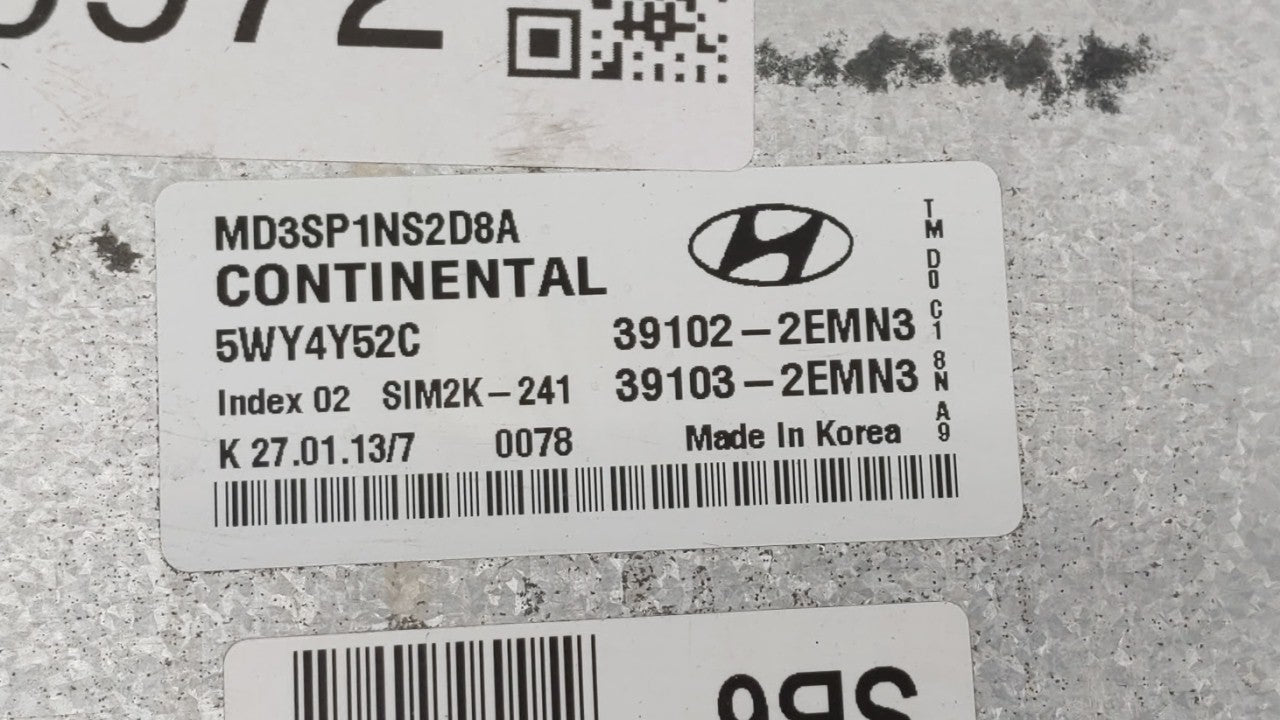 2011-2013 Hyundai Elantra PCM Engine Control Computer ECU ECM PCU OEM P/N:39102-2EMN2 39103-2EMN2 Fits Fits 2011 2012 2013 O