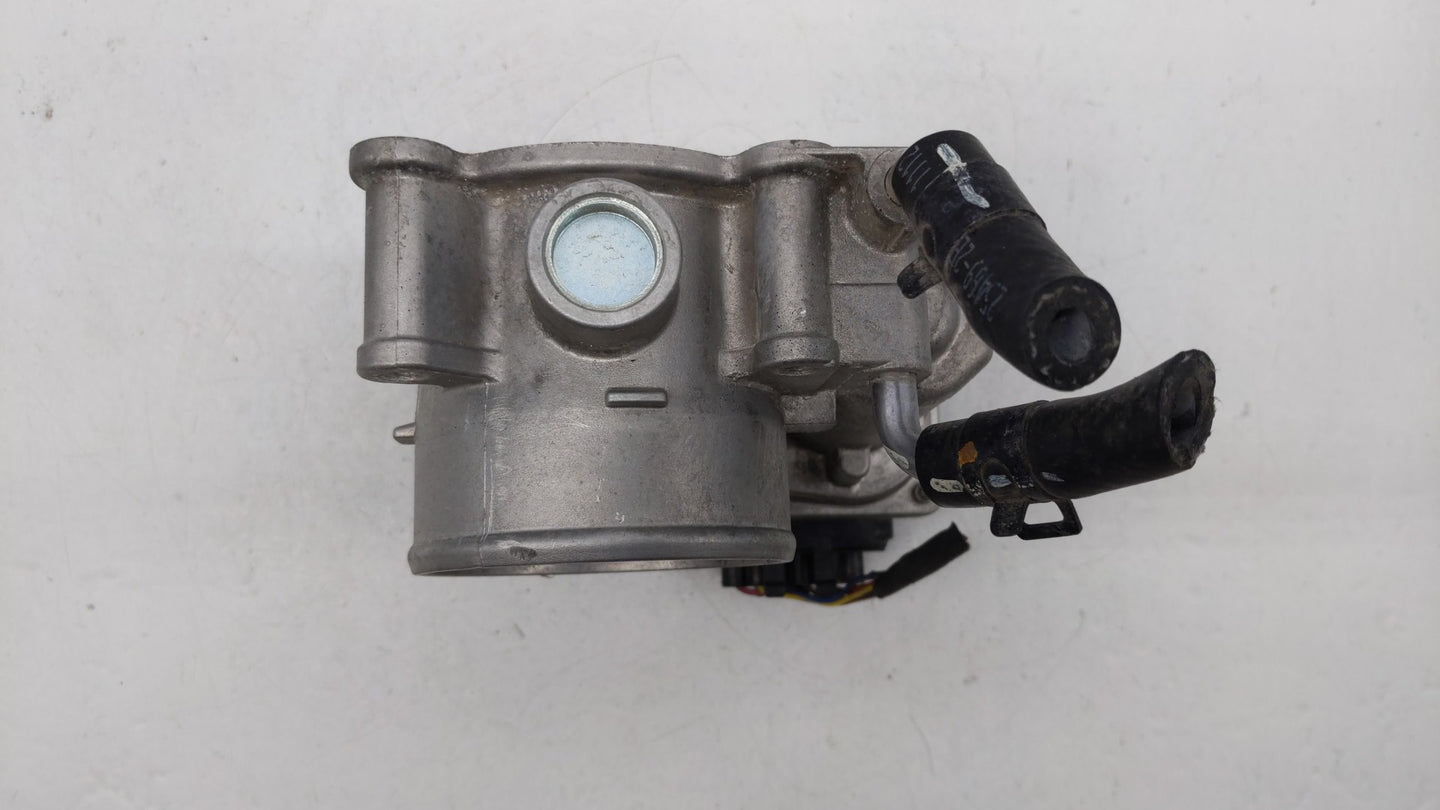 2011-2018 Hyundai Elantra Throttle Body P/N:35100-2E710 35100-2E000 Fits Fits 2011 2012 2013 2014 2015 2016 2017 2018 2019 O