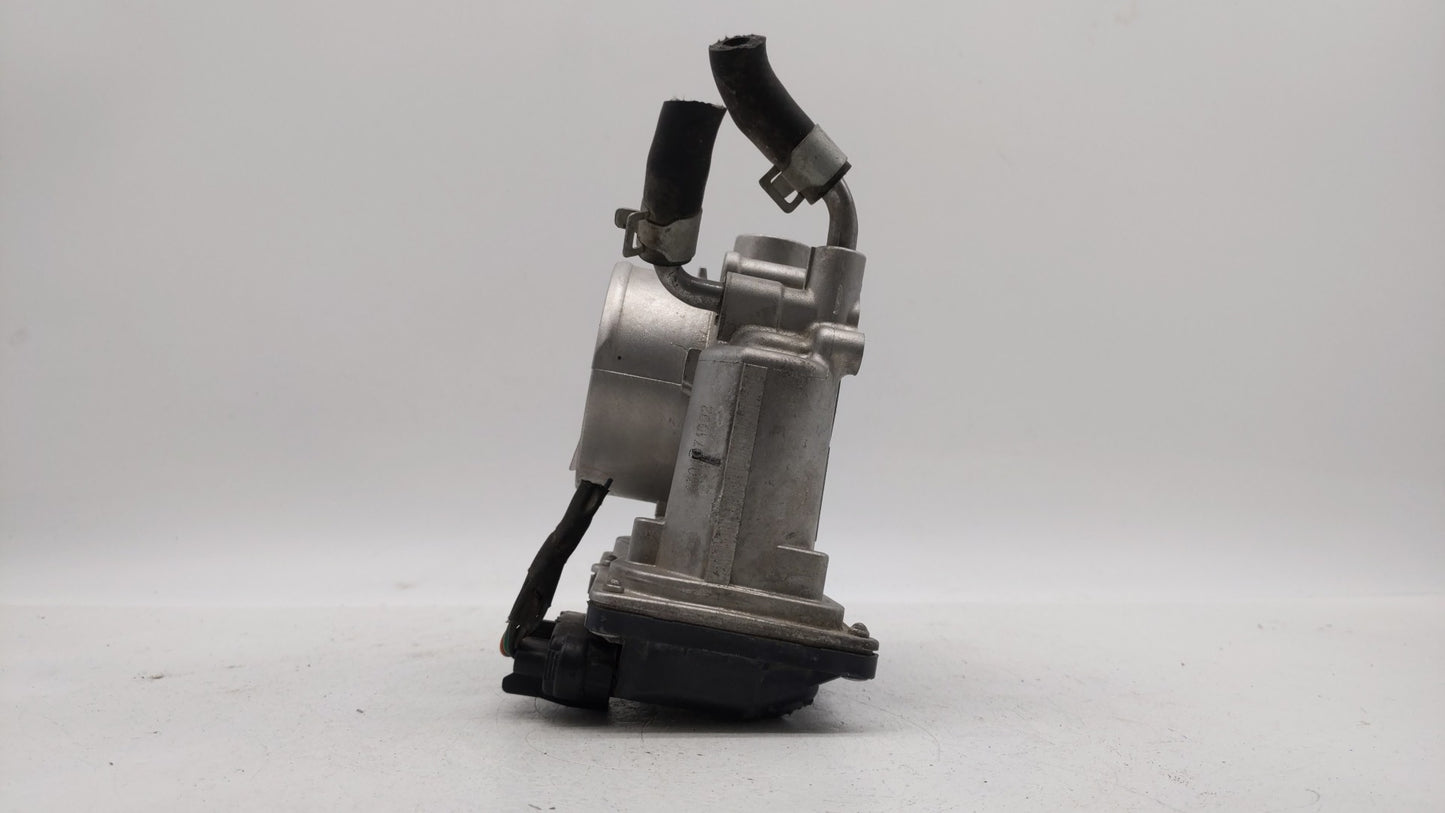 2011-2018 Hyundai Elantra Throttle Body P/N:35100-2E710 35100-2E000 Fits Fits 2011 2012 2013 2014 2015 2016 2017 2018 2019 O