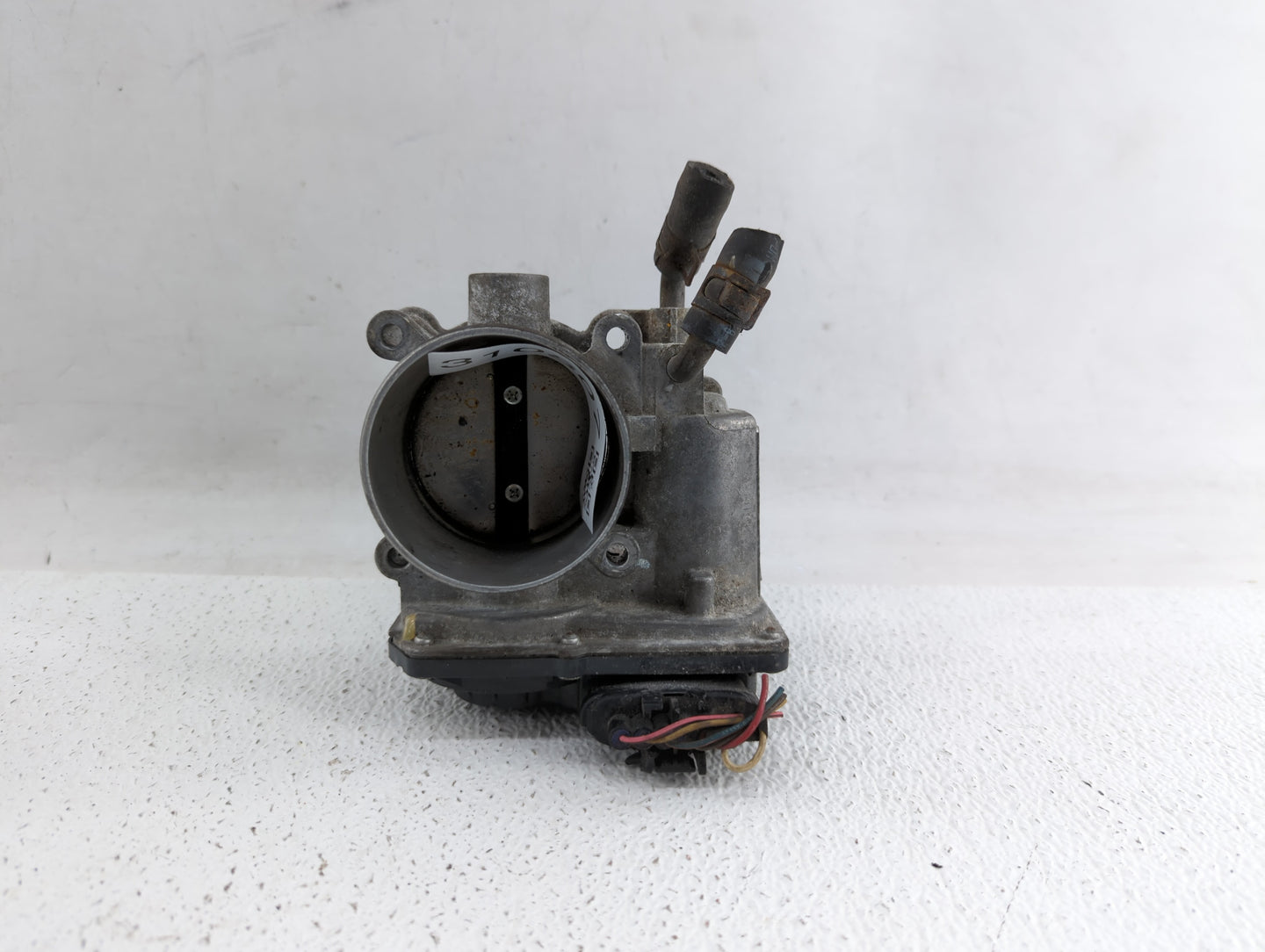 2011-2018 Hyundai Elantra Throttle Body P/N:35100-2E710 35100-2E000 Fits Fits 2011 2012 2013 2014 2015 2016 2017 2018 2019 O