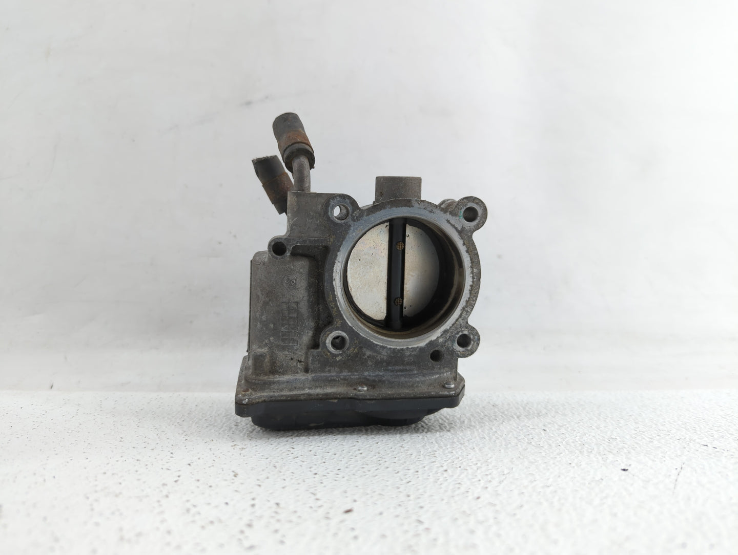 2011-2018 Hyundai Elantra Throttle Body P/N:35100-2E710 35100-2E000 Fits Fits 2011 2012 2013 2014 2015 2016 2017 2018 2019 O