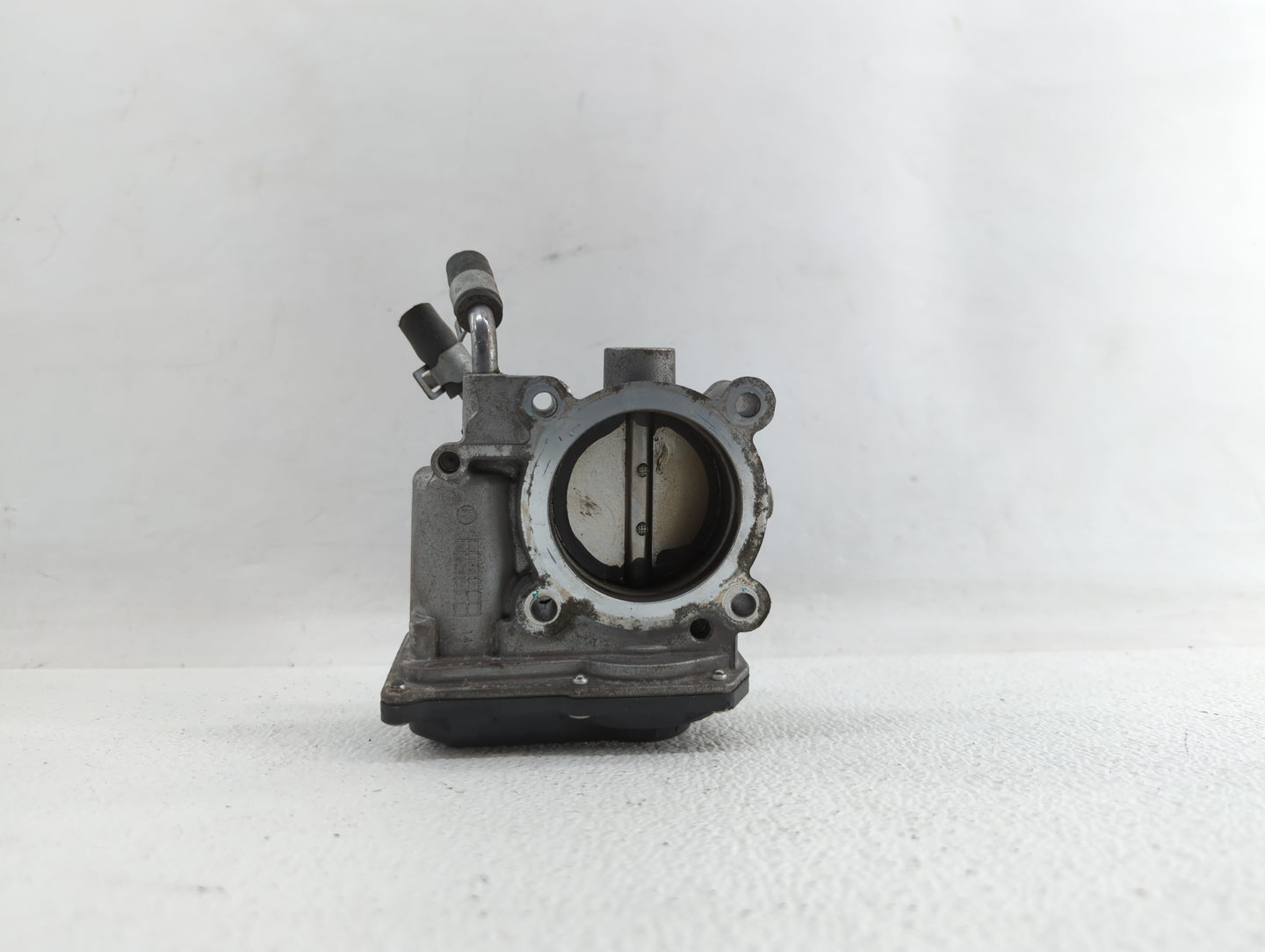2011-2018 Hyundai Elantra Throttle Body P/N:35100-2E710 35100-2E000 Fits Fits 2011 2012 2013 2014 2015 2016 2017 2018 2019 O