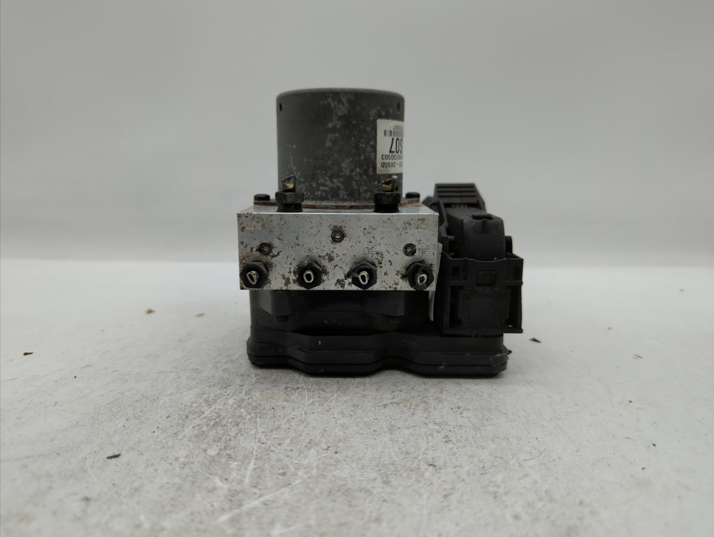 2011-2013 Hyundai Elantra ABS Pump Control Module Replacement P/N:58920-3X650 58920-3X700 Fits Fits 2011 2012 2013 OEM Used 