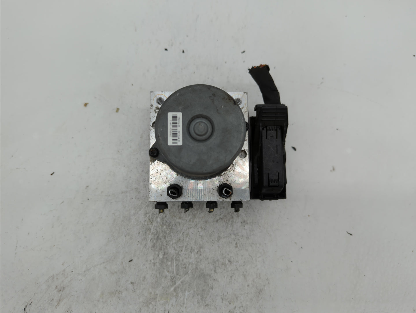 2011-2013 Hyundai Elantra ABS Pump Control Module Replacement P/N:58920-3X650 58920-3X700 Fits Fits 2011 2012 2013 OEM Used 