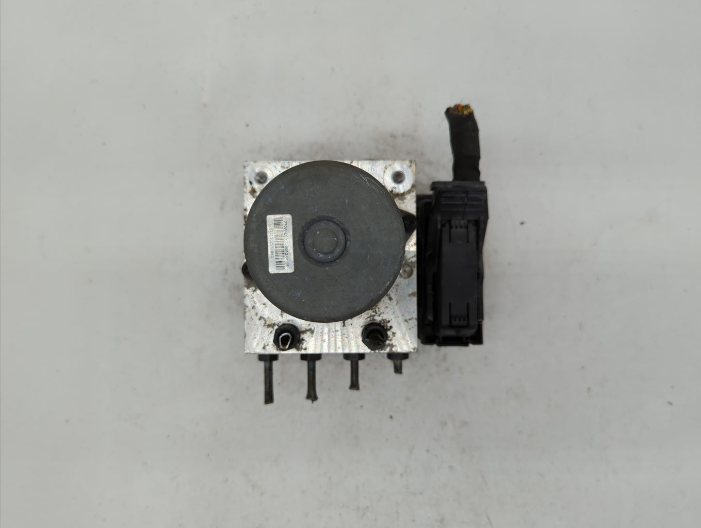 2011-2013 Hyundai Elantra ABS Pump Control Module Replacement P/N:58920-3X650 58920-3X700 Fits Fits 2011 2012 2013 OEM Used 