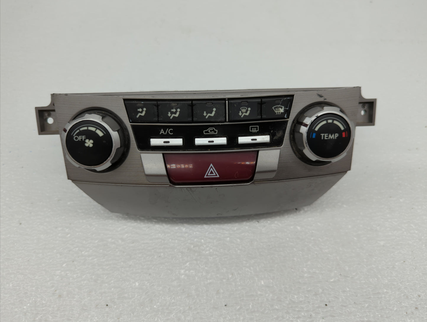 2011-2013 Hyundai Elantra Climate Control Module Temperature AC/Heater Replacement P/N:72311-AJ08A 97250-3X150 Fits OEM Used