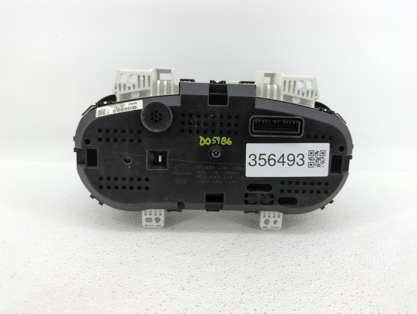 2012 Hyundai Elantra Instrument Cluster Speedometer Gauges Fits OEM Used Auto Parts - Oemusedautoparts1.com