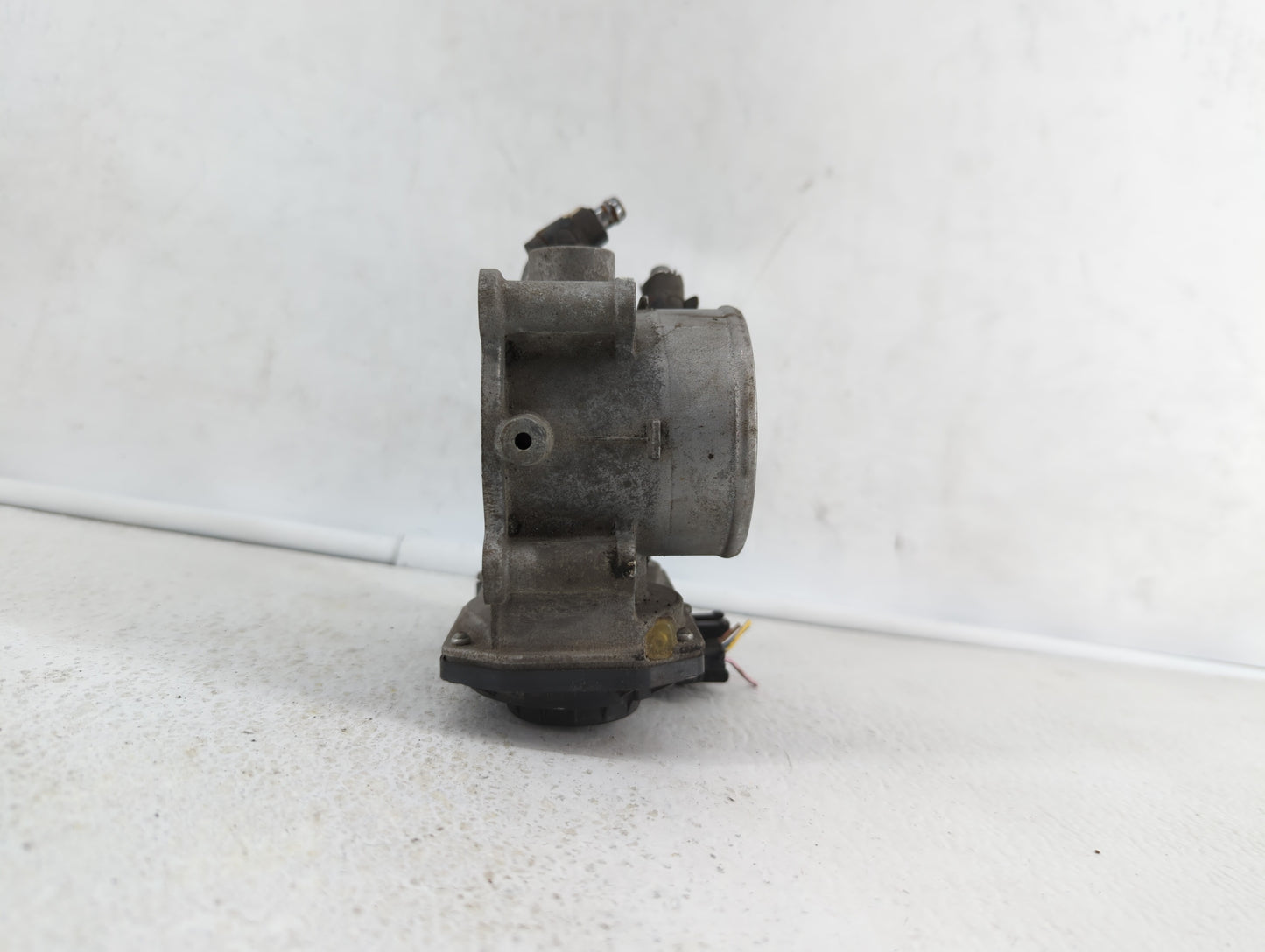 2011-2018 Hyundai Elantra Throttle Body P/N:35100-2E000 1302150124 Fits Fits 2011 2012 2013 2014 2015 2016 2017 2018 2019 OE