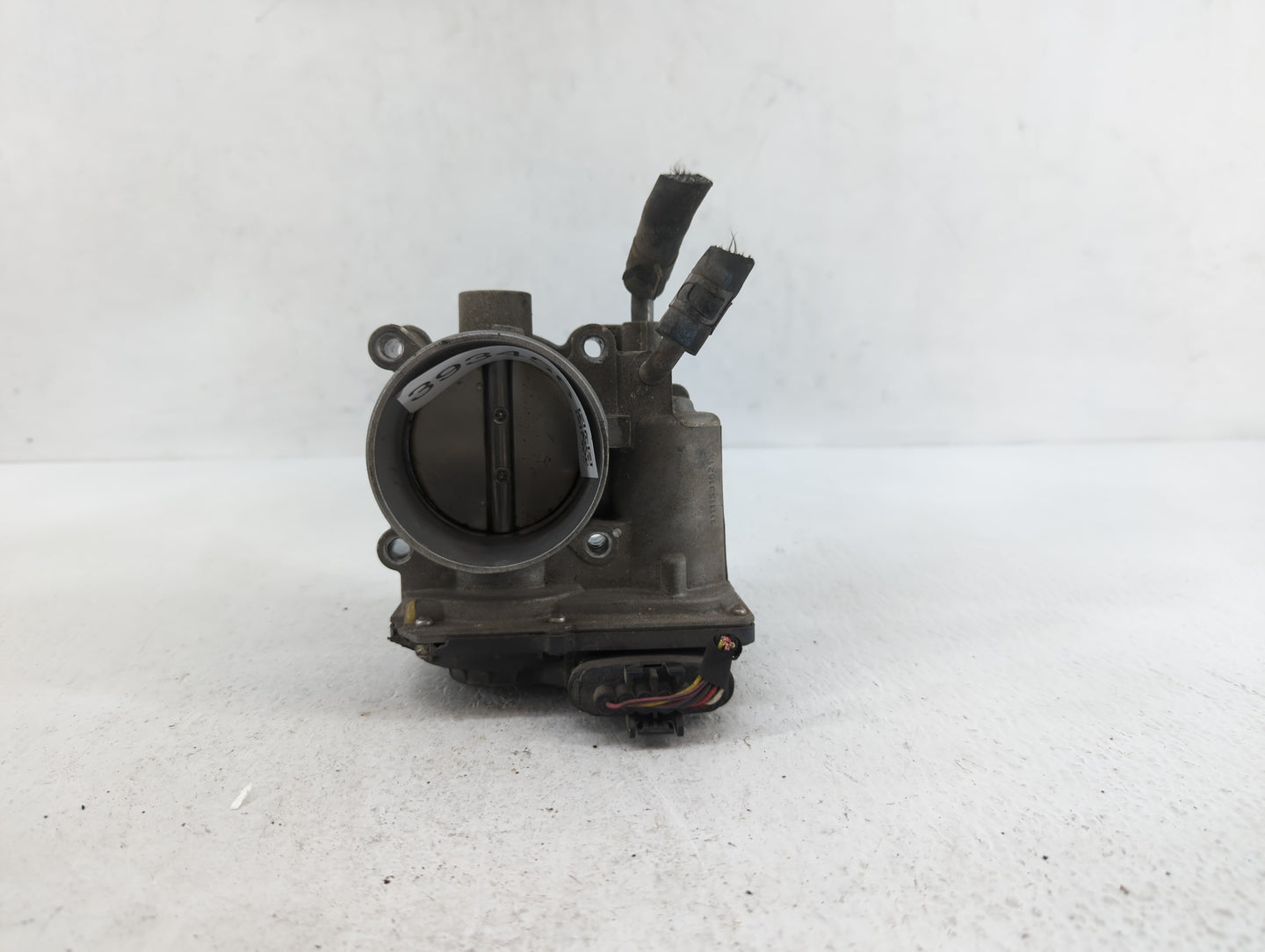 2011-2018 Hyundai Elantra Throttle Body P/N:35100-2E000 1302150124 Fits Fits 2011 2012 2013 2014 2015 2016 2017 2018 2019 OE