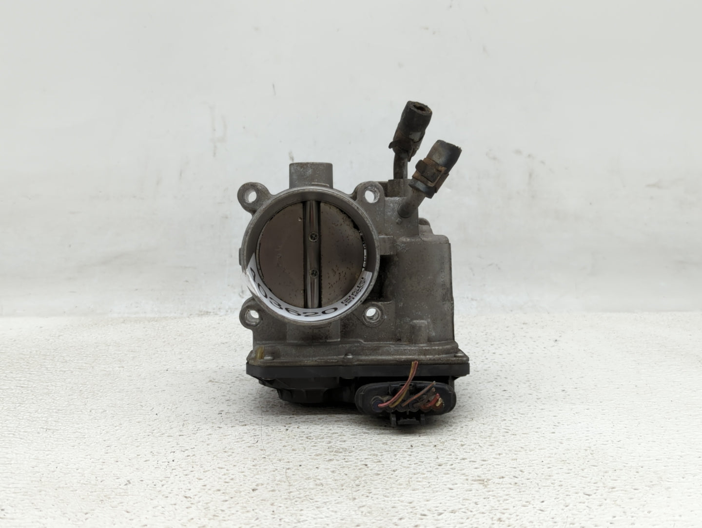 2011-2018 Hyundai Elantra Throttle Body P/N:35100-2E000 1302150124 Fits Fits 2011 2012 2013 2014 2015 2016 2017 2018 2019 OE