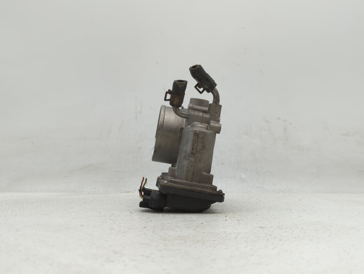 2011-2018 Hyundai Elantra Throttle Body P/N:35100-2E000 1302150124 Fits Fits 2011 2012 2013 2014 2015 2016 2017 2018 2019 OE