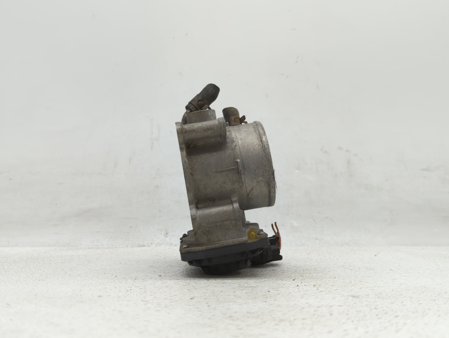 2011-2018 Hyundai Elantra Throttle Body P/N:35100-2E000 1302150124 Fits Fits 2011 2012 2013 2014 2015 2016 2017 2018 2019 OE