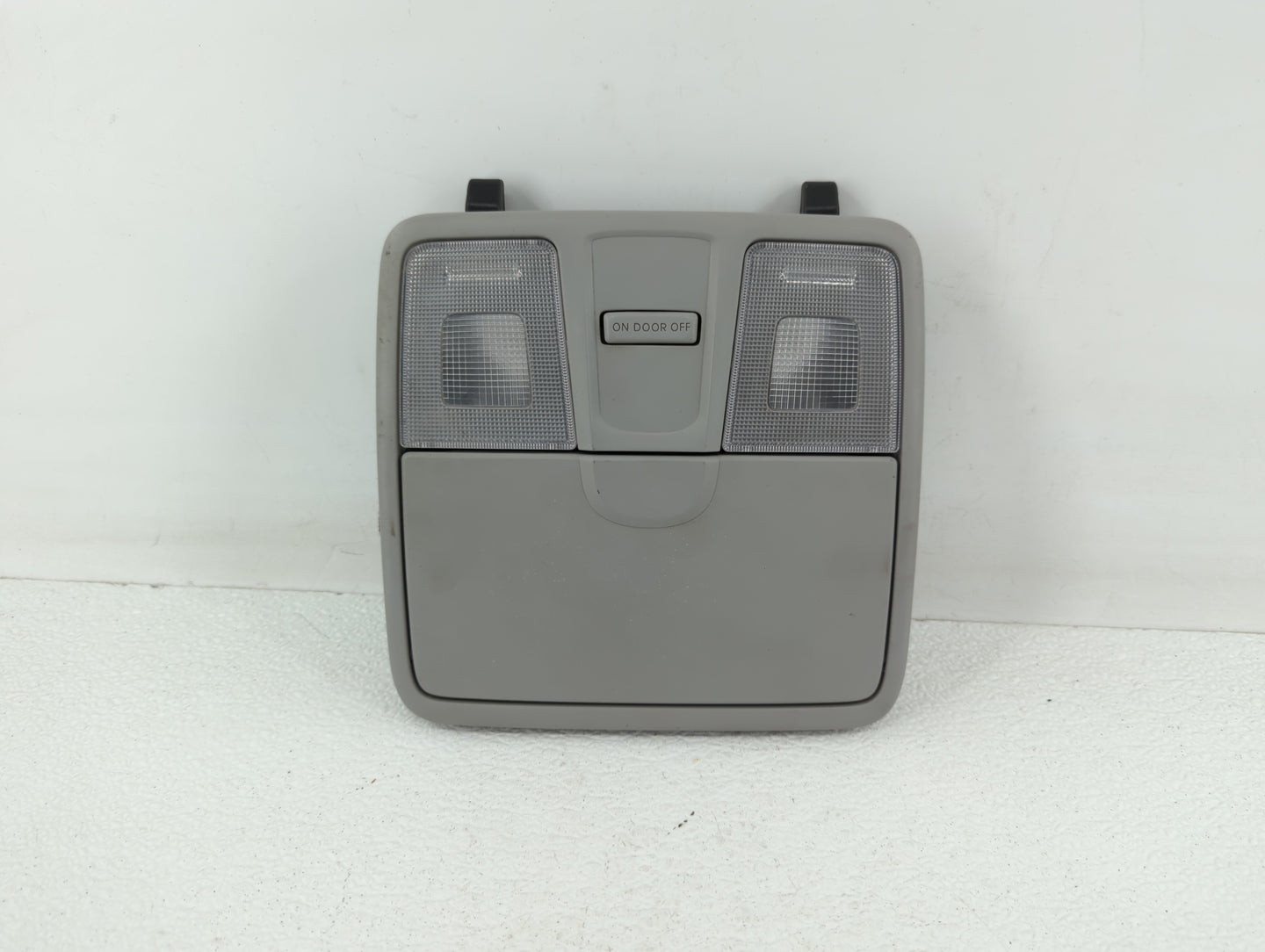 2012 Hyundai Elantra Overhead Roof Console Grey - Oemusedautoparts1.com
