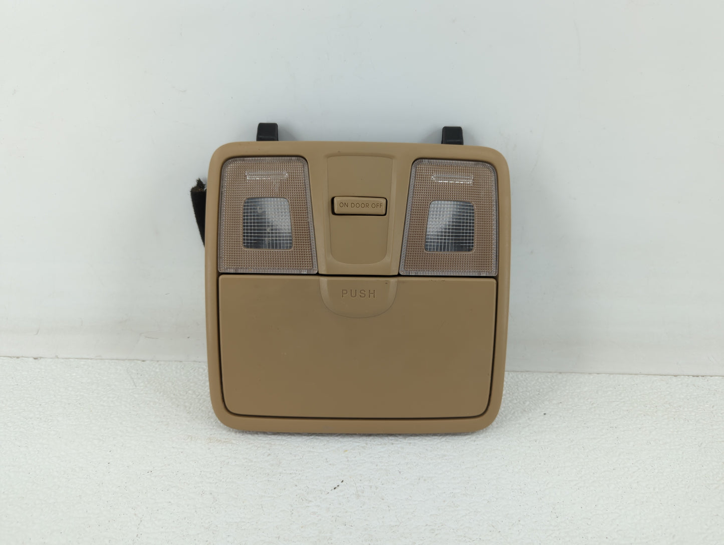 2012 Hyundai Elantra Overhead Roof Console Beige - Oemusedautoparts1.com