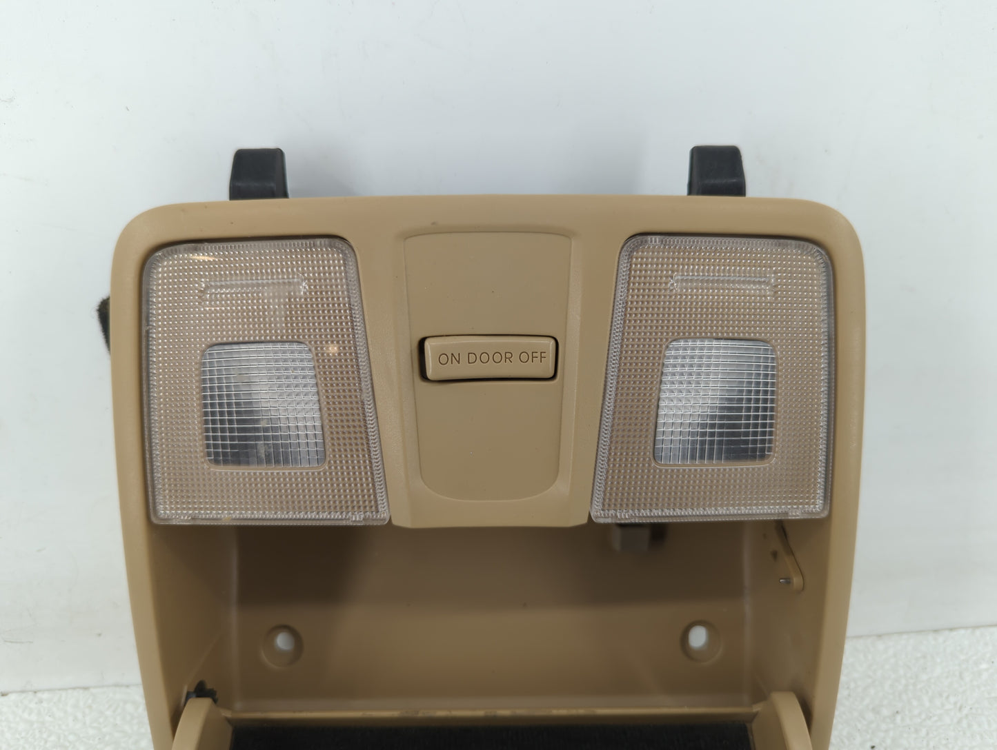 2012 Hyundai Elantra Overhead Roof Console Beige - Oemusedautoparts1.com