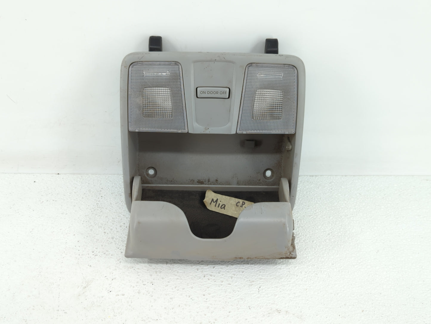 2011-2013 Hyundai Elantra Overhead Roof Console Interior Dome Light Grey - Oemusedautoparts1.com