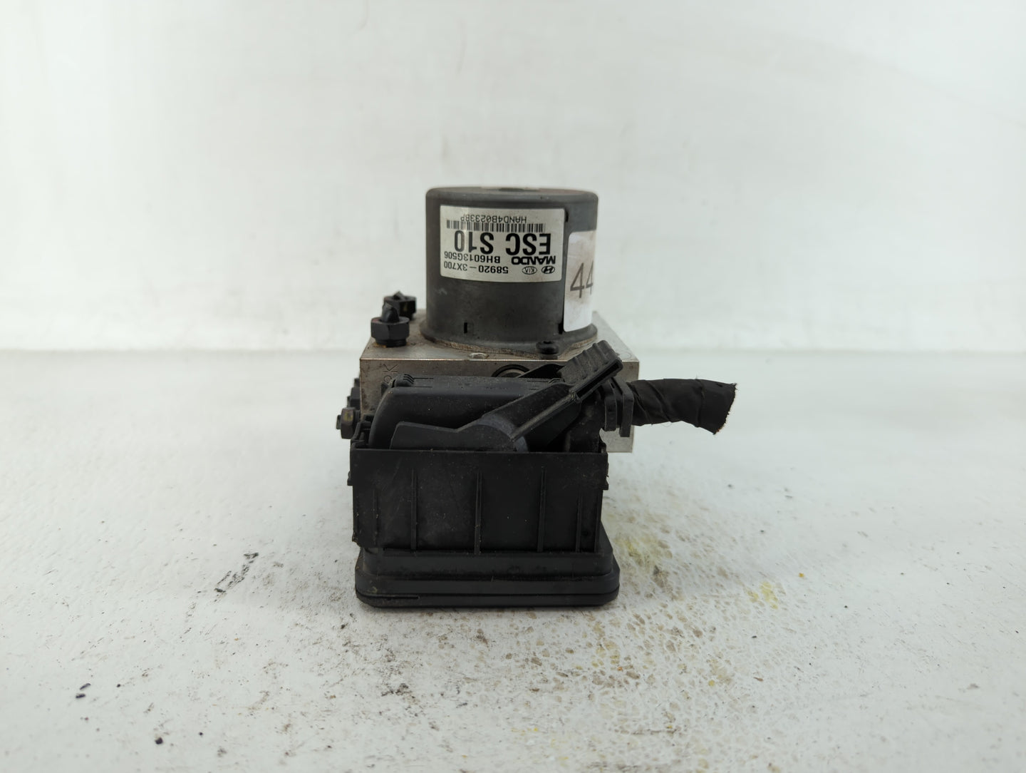 2011-2013 Hyundai Elantra ABS Pump Control Module Replacement P/N:58920-3X650 58920-3X700 Fits Fits 2011 2012 2013 OEM Used 